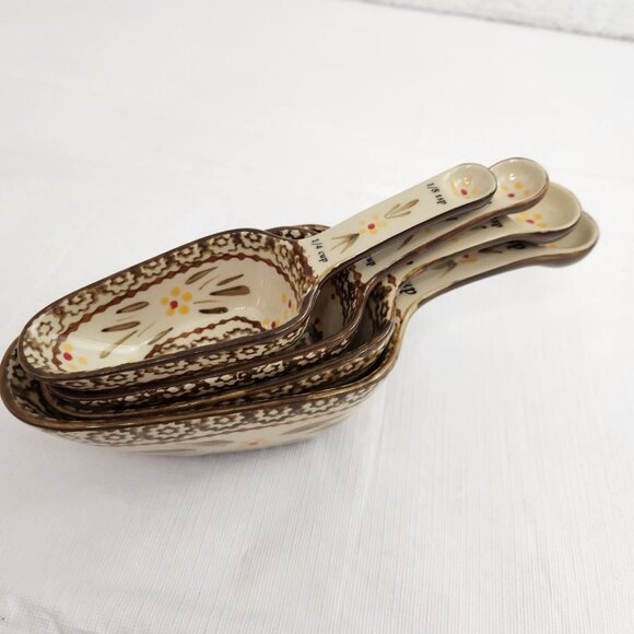 Temptations Old World Brown Measuring Cups Spoons Nesting Set of 4 Yellow Flower - Picture 10 of 10